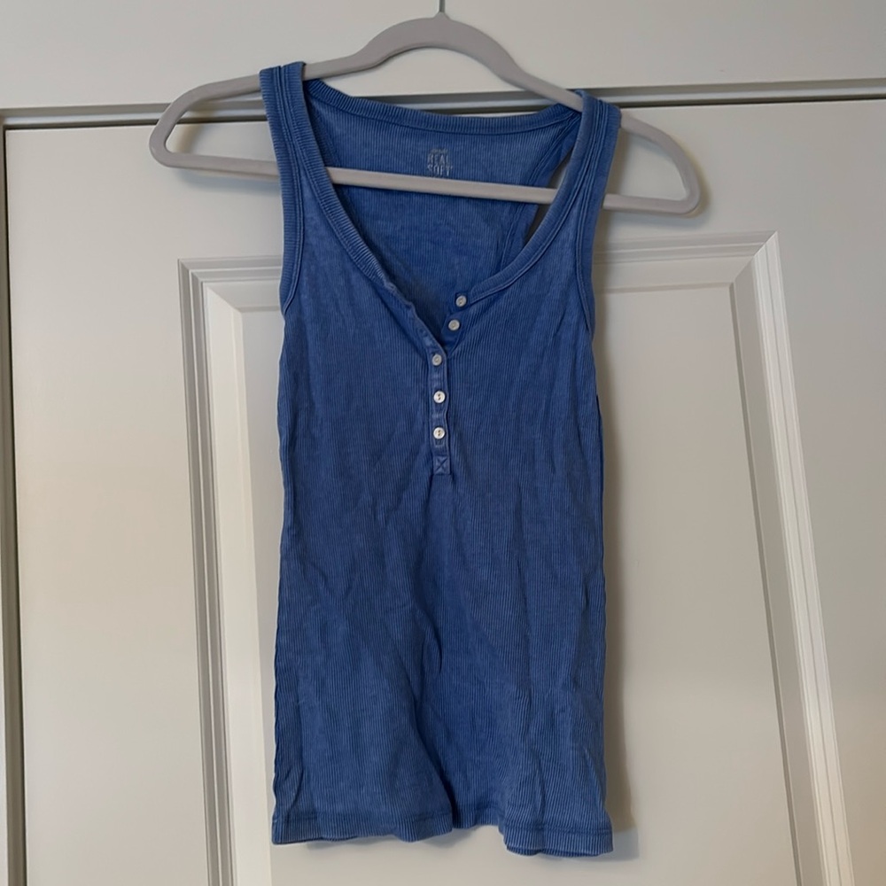 Aerie tank